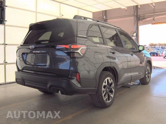 2025 Subaru Forester Premium - miniatura 4