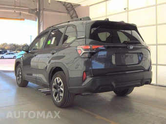 2025 Subaru Forester Premium - miniatura 6