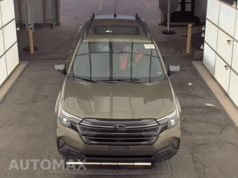 2025 Subaru Forester Premium - miniatura 2