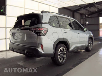 2025 Subaru Forester Premium - miniatura 4