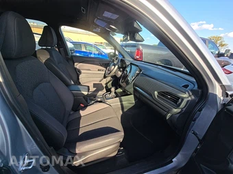 2025 Subaru Forester Premium - miniatura 8