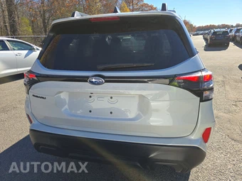 2025 Subaru Forester Premium - miniatura 5