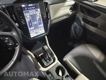 2025 Subaru Forester Premium - miniatura 10