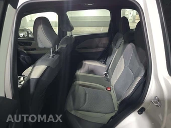 2025 Subaru Forester Premium - miniatura 13