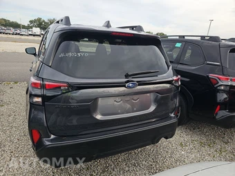 2025 Subaru Forester Premium - miniatura 5