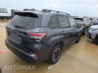 2025 Subaru Forester Premium - miniatura 4