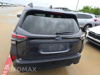 2025 Subaru Forester Premium - miniatura 5