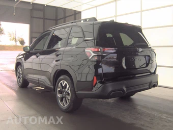 2025 Subaru Forester Premium - miniatura 6