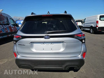 2025 Subaru Forester Premium - miniatura 5