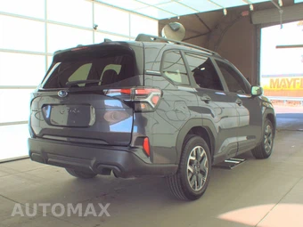2025 Subaru Forester Premium - miniatura 4