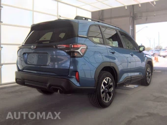 2025 Subaru Forester Premium - miniatura 4