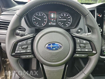 2025 Subaru Forester Premium - miniatura 10