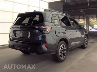2025 Subaru Forester Premium - miniatura 4