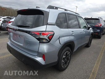 2025 Subaru Forester Premium - miniatura 4