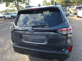 2025 Subaru Forester Premium - miniatura 5