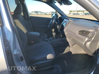 2025 Subaru Forester Premium - miniatura 8