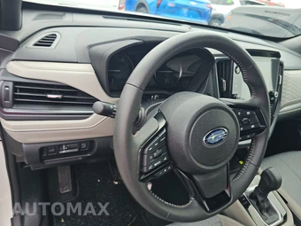 2025 Subaru Forester Premium - miniatura 10