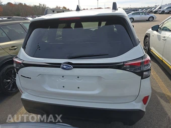 2025 Subaru Forester Premium - miniatura 5