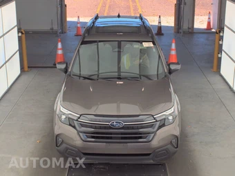 2025 Subaru Forester Premium - miniatura 2