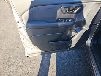 2025 Subaru Forester Premium - miniatura 9