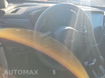 2025 Subaru Forester Premium - miniatura 10
