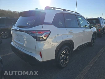 2025 Subaru Forester Premium - miniatura 4