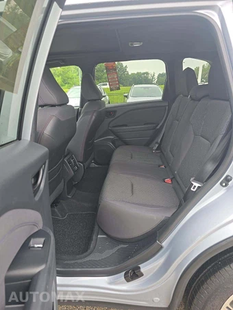 2025 Subaru Forester Premium - miniatura 10