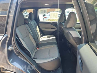 2025 Subaru Forester Premium - miniatura 16