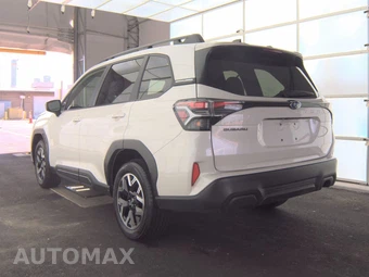 2025 Subaru Forester Premium - miniatura 6