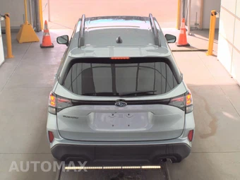 2025 Subaru Forester Premium - miniatura 5
