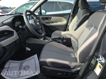 2025 Subaru Forester Premium - miniatura 7
