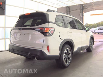 2025 Subaru Forester Premium - miniatura 4