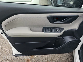 2025 Subaru Forester Premium - miniatura 9