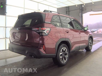 2025 Subaru Forester Premium - miniatura 4