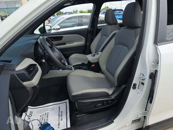 2025 Subaru Forester Premium - miniatura 6