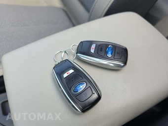 2025 Subaru Forester Premium - miniatura 8