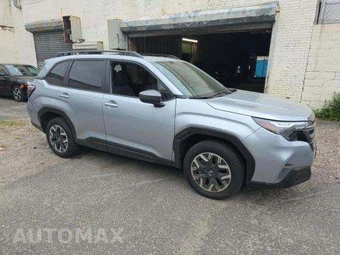 2025 Subaru Forester Premium - miniatura 4