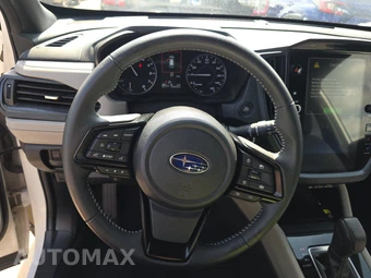 2025 Subaru Forester Premium - miniatura 10