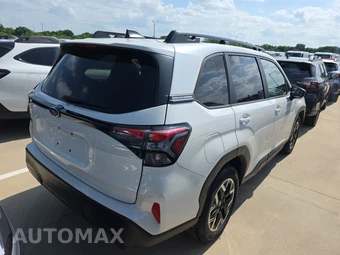 2025 Subaru Forester Premium - miniatura 4