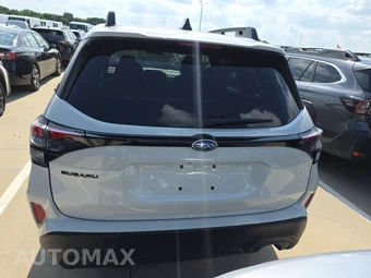 2025 Subaru Forester Premium - miniatura 5