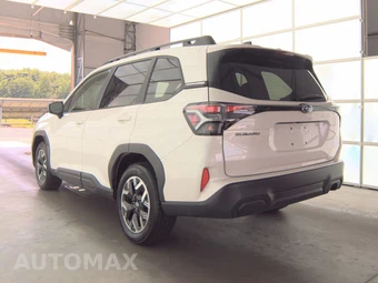 2025 Subaru Forester Premium - miniatura 6
