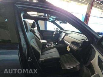 2025 Subaru Forester Premium - miniatura 18