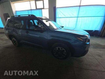 2025 Subaru Forester Premium - miniatura 4