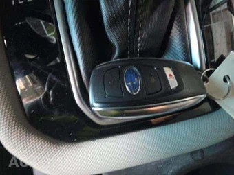 2025 Subaru Forester Premium - miniatura 8