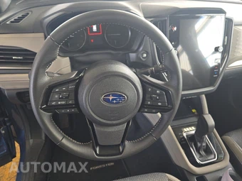 2025 Subaru Forester Premium - miniatura 10