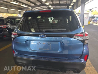 2025 Subaru Forester Premium - miniatura 5
