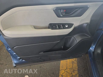 2025 Subaru Forester Premium - miniatura 9