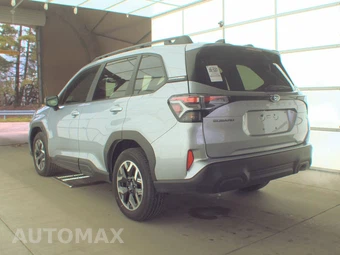 2025 Subaru Forester Premium - miniatura 6