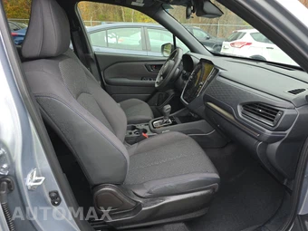 2025 Subaru Forester Premium - miniatura 8