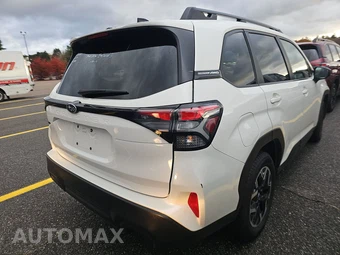 2025 Subaru Forester Premium - miniatura 4